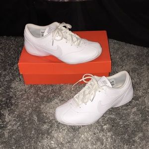 White Nike cheer shoes 👟🎉
